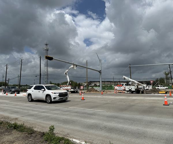New signal intersection under construction